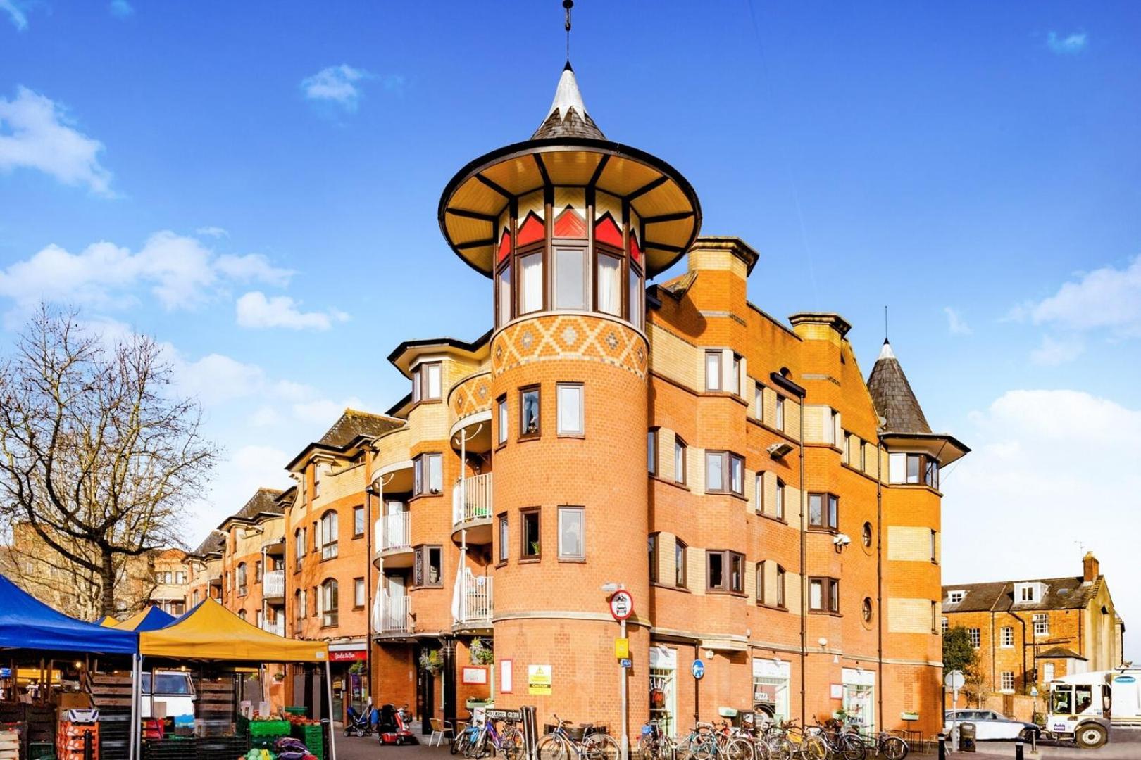 New Bright And Sunny Flat In Oxford City Centre Екстер'єр фото