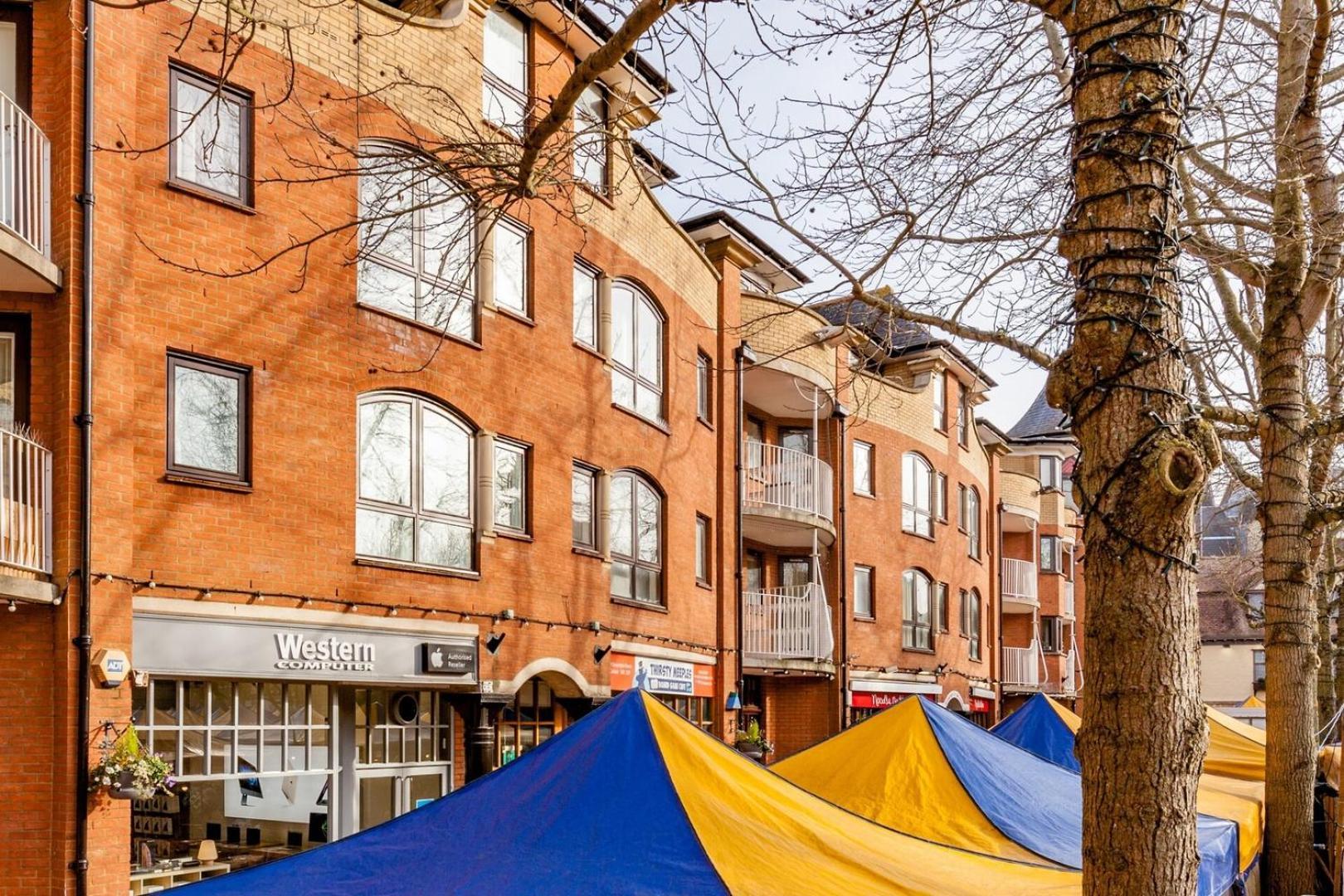 New Bright And Sunny Flat In Oxford City Centre Екстер'єр фото